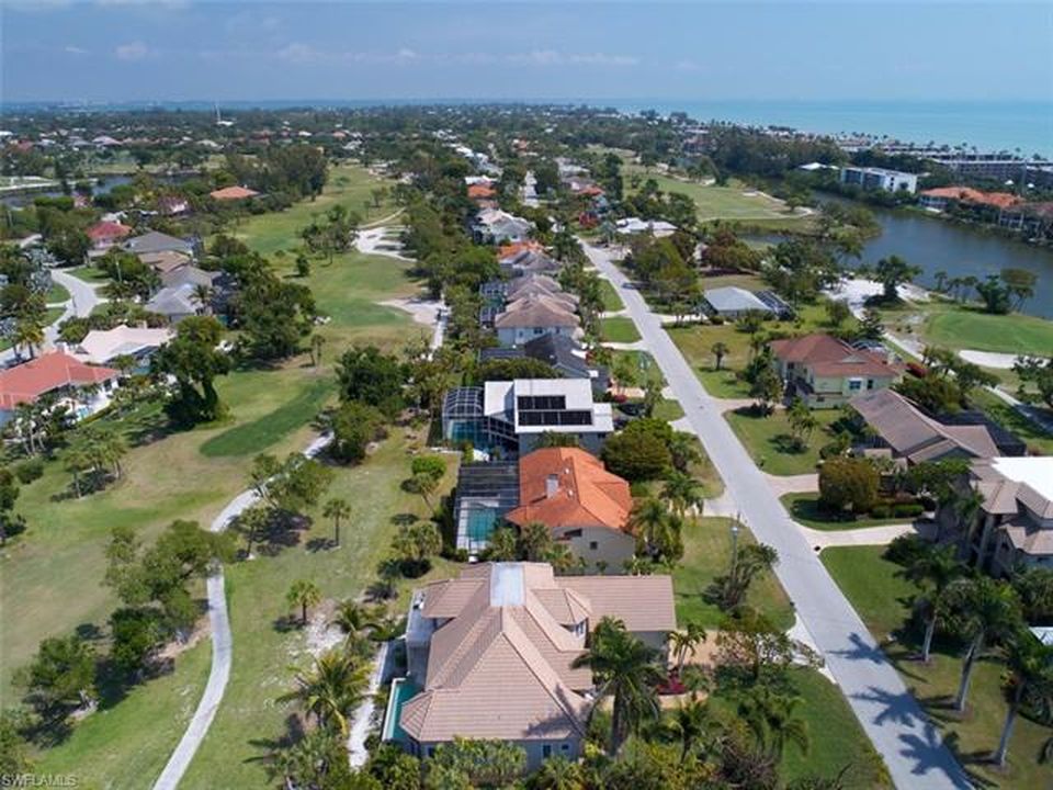 1248 Par View Dr