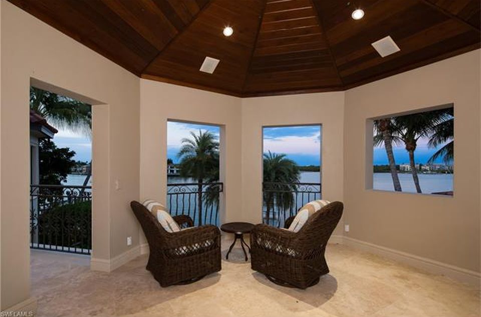 1201 Galleon Dr