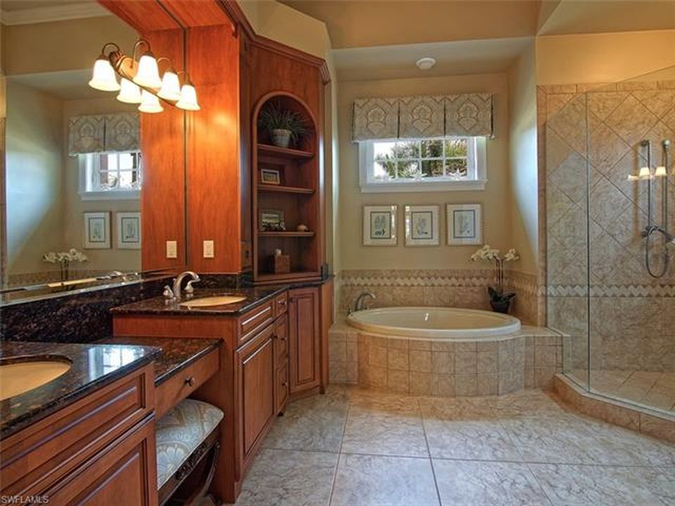 1248 Par View Dr