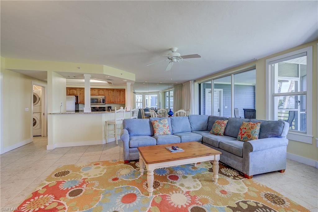 1629  Lands End Vlg