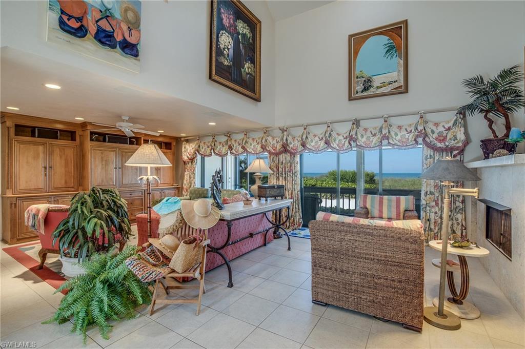 17  Beach Homes