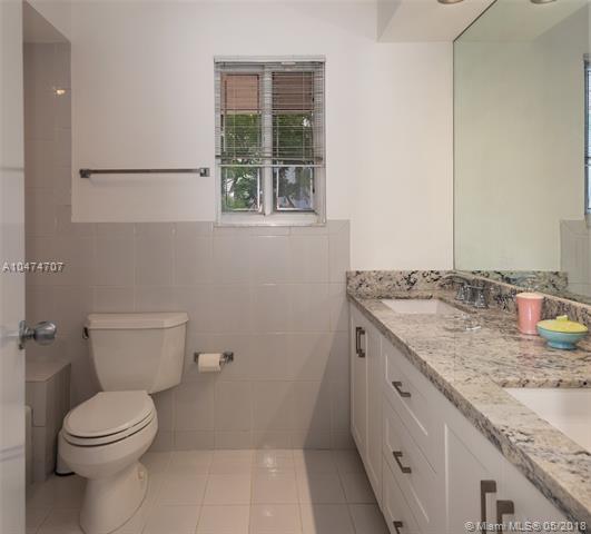 1760 NE  197th Ter