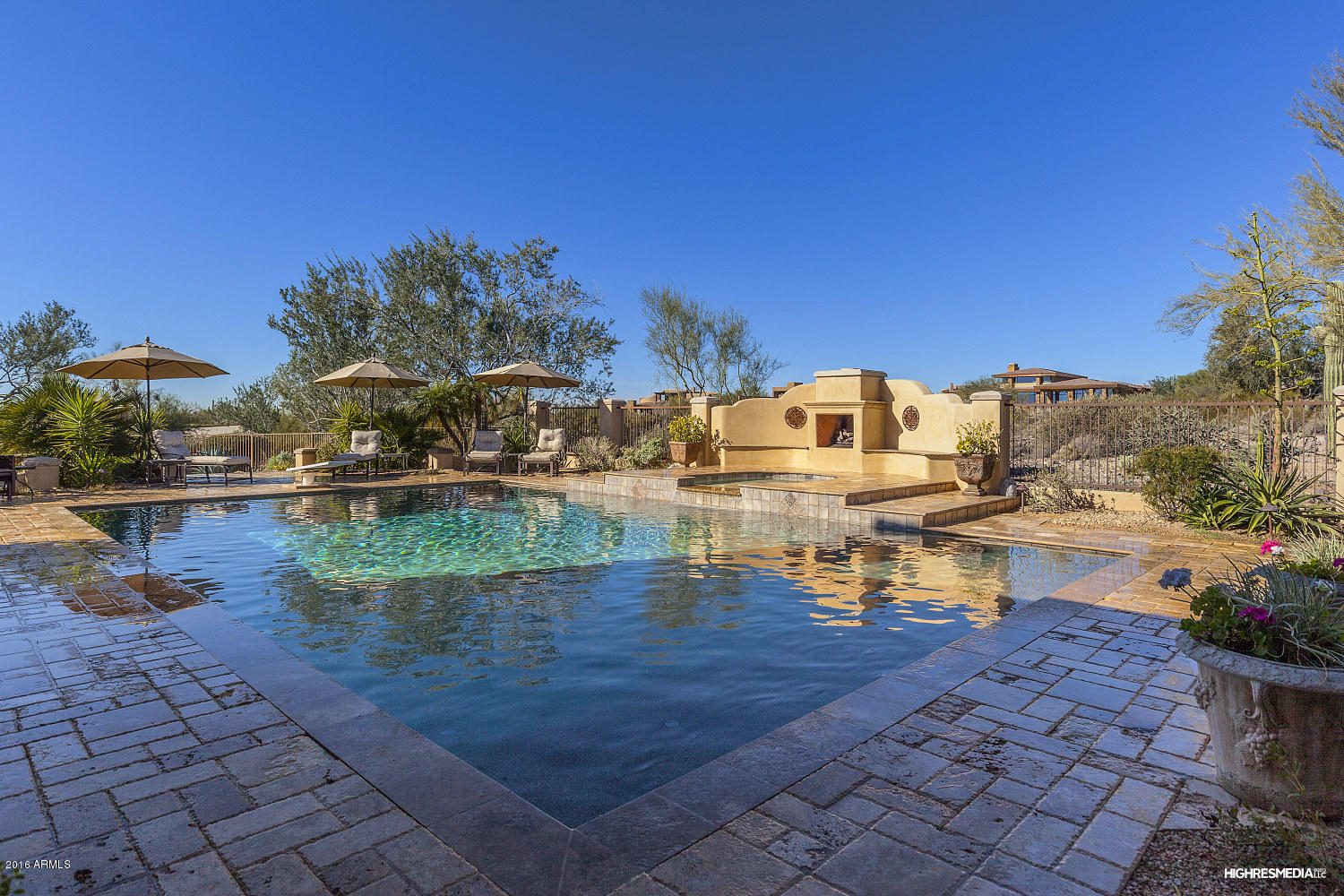 9820 E THOMPSON PEAK PKWY 835