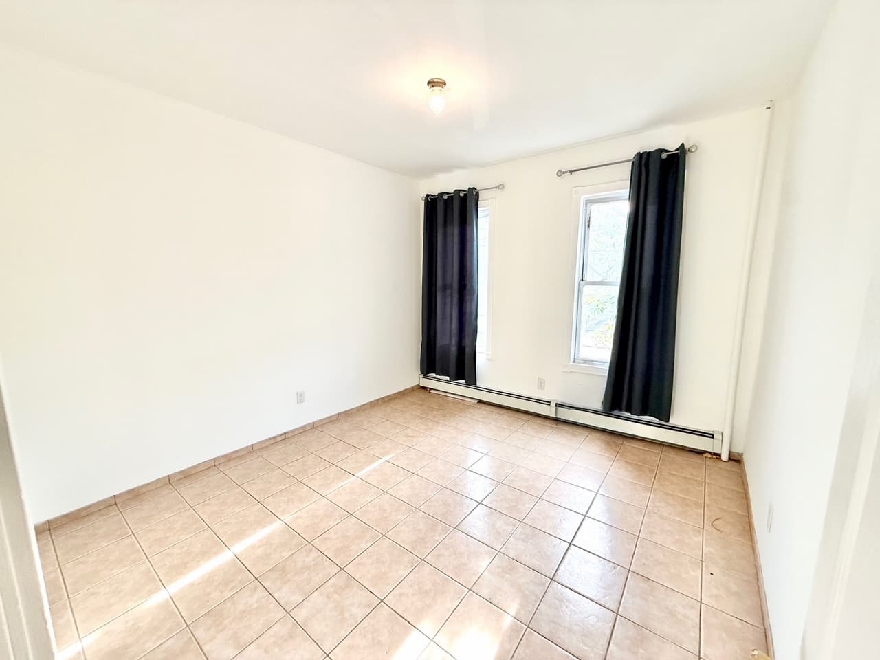 653 4th Ave 1st Floor