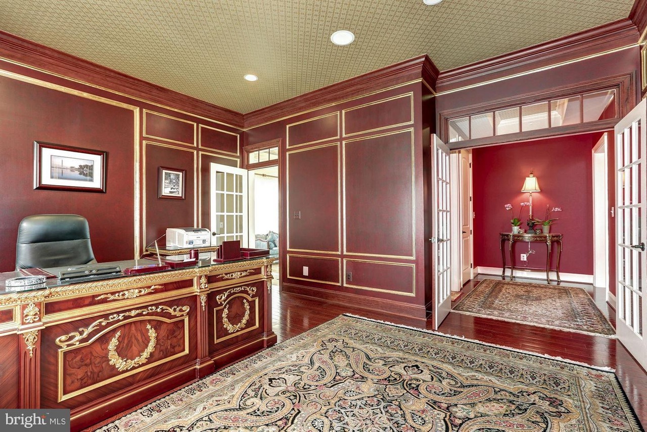 1635 Admirals Hill Court