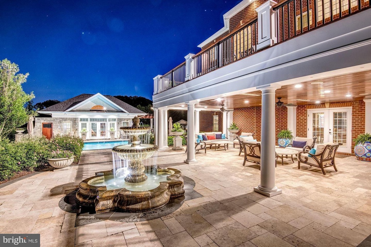 1635 Admirals Hill Court