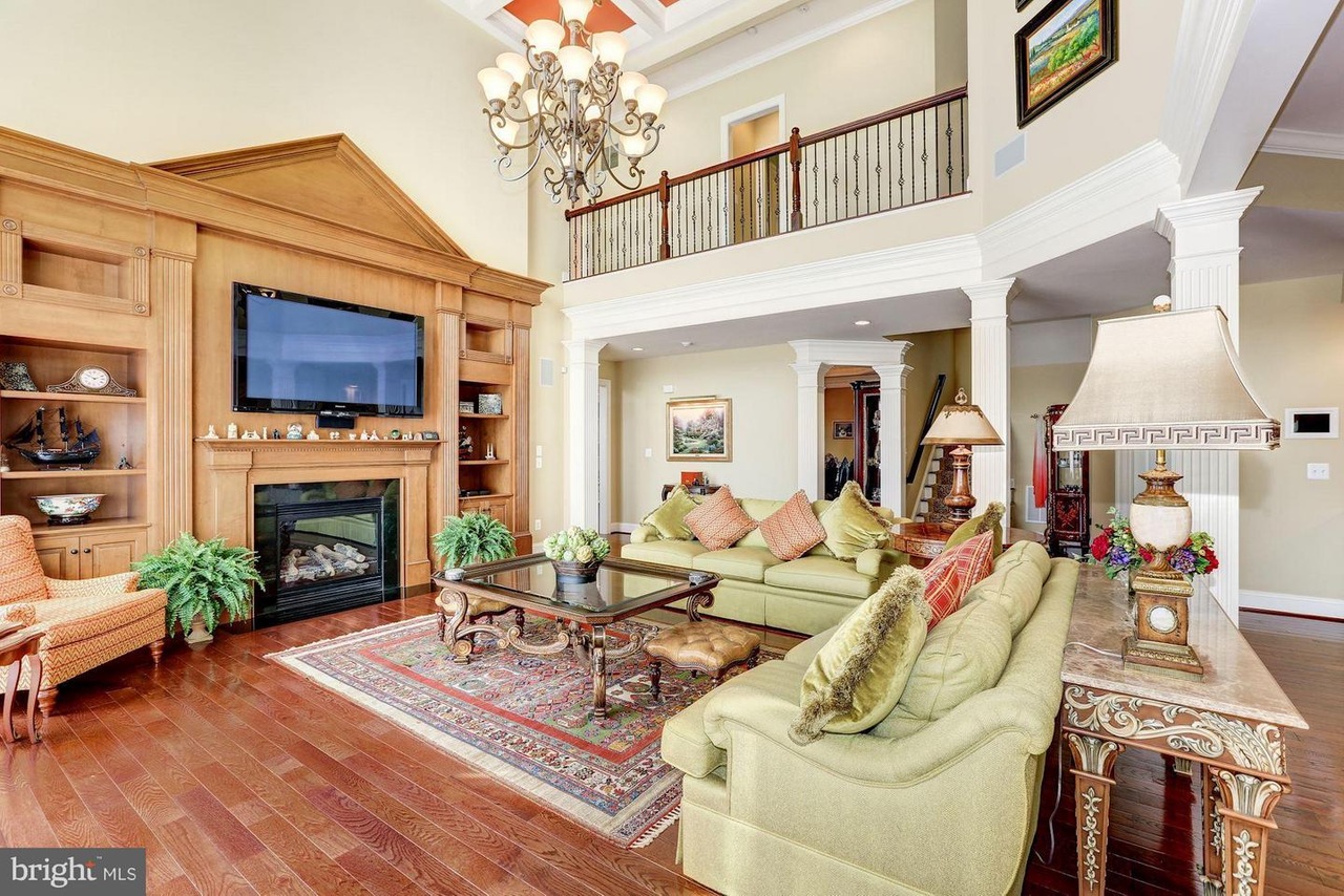 1635 Admirals Hill Court