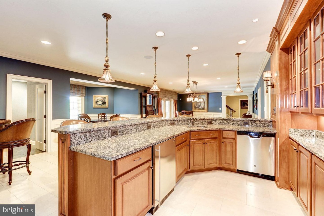 1635 Admirals Hill Court