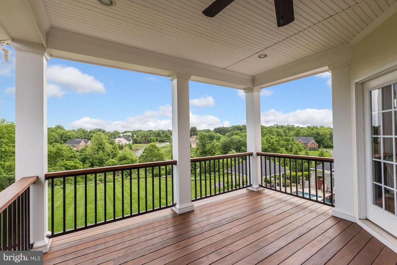 1635 Admirals Hill Court