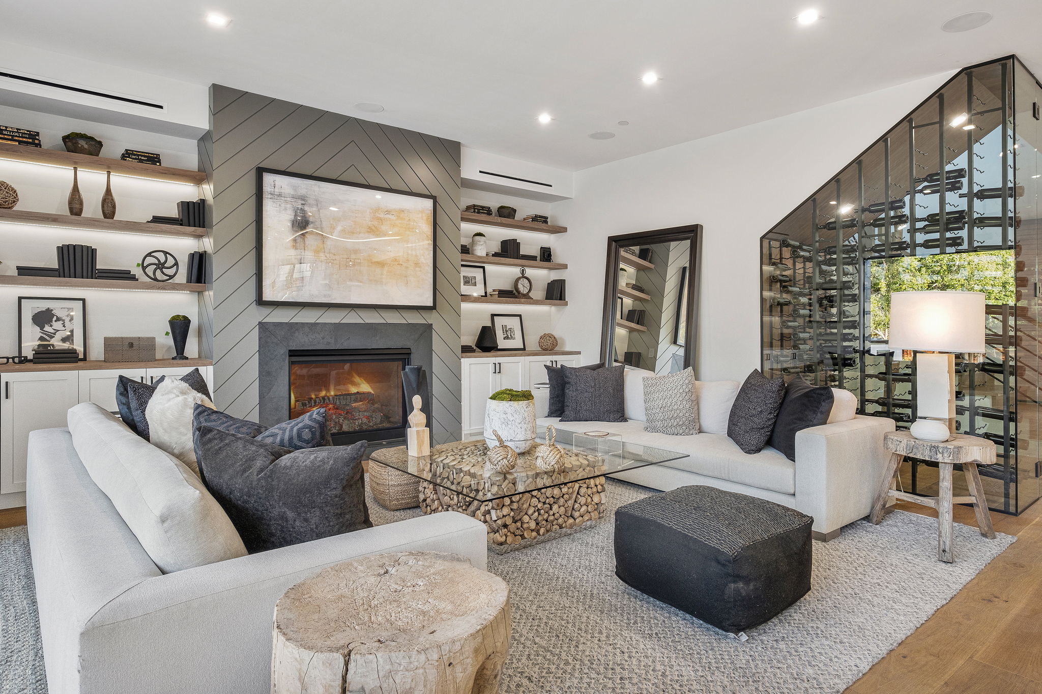 13043 Dickens St.