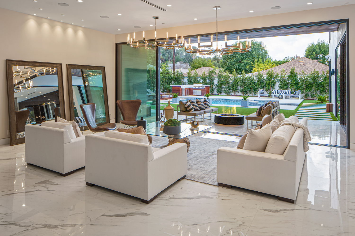 4049  Coldwater Canyon Ave.