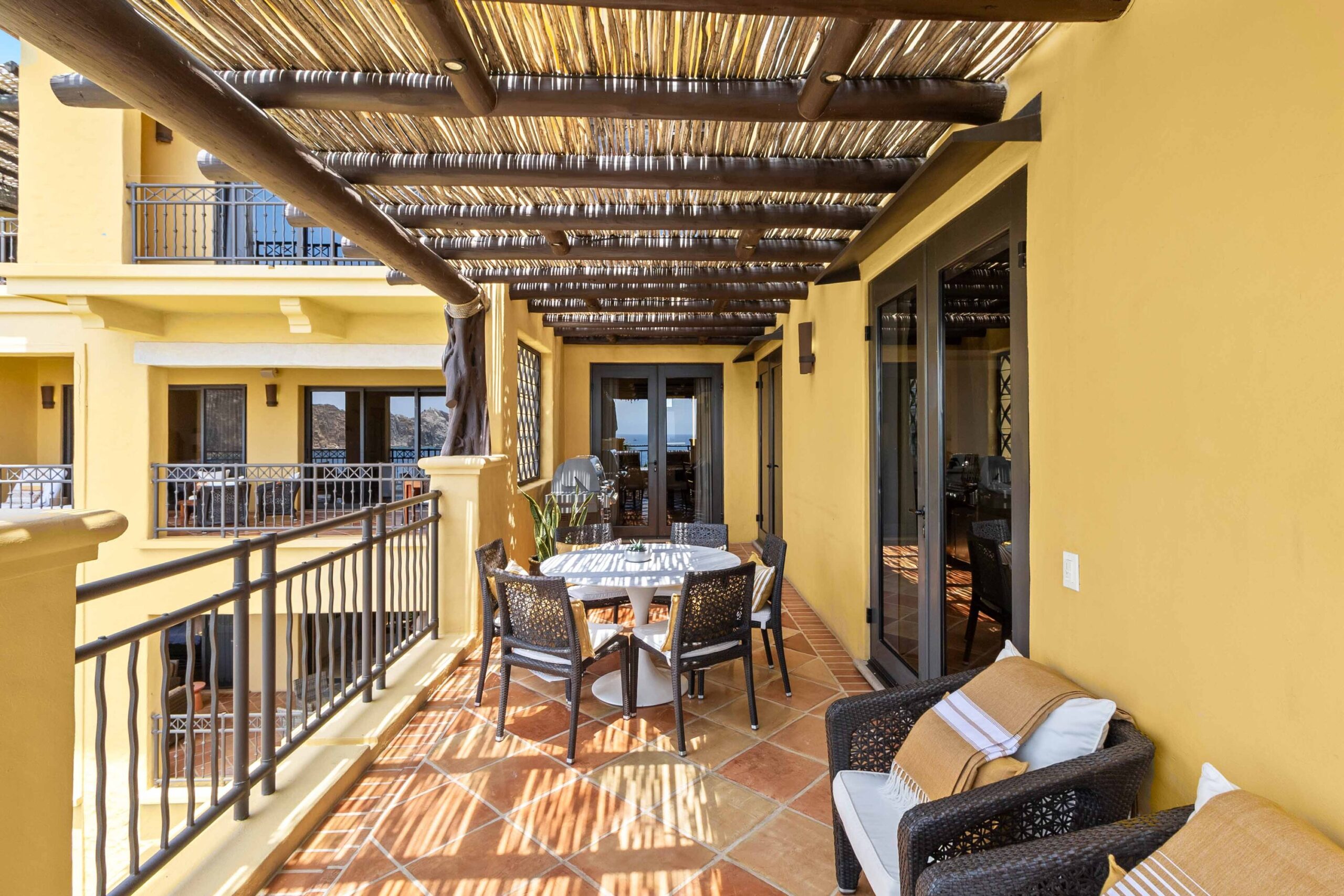 Residence 1-403, Hacienda Beach Club