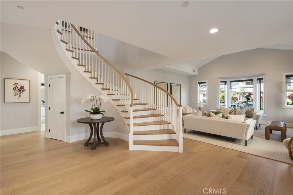 430 Fullerton Ave
