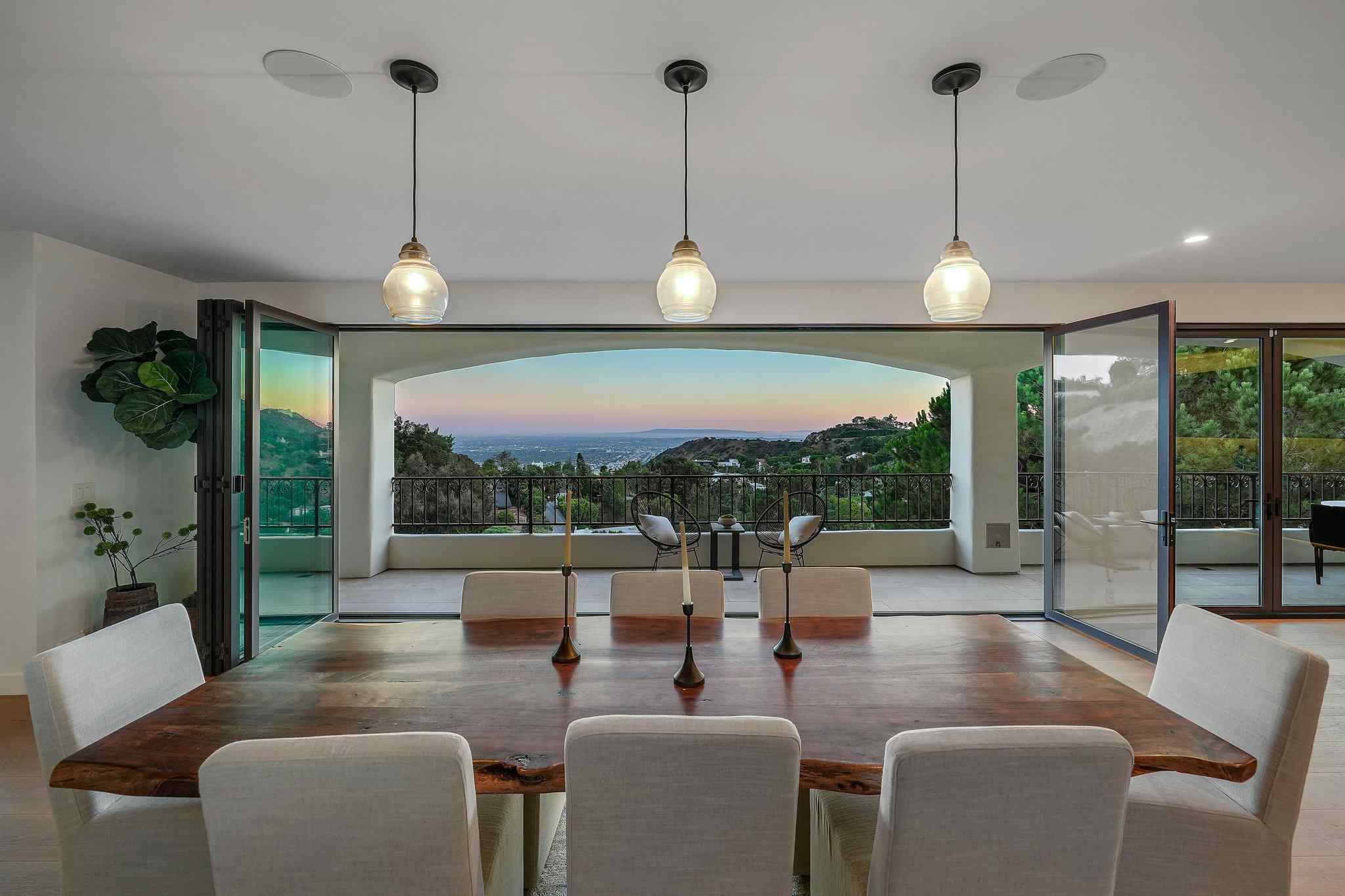 7212  Mulholland Dr.