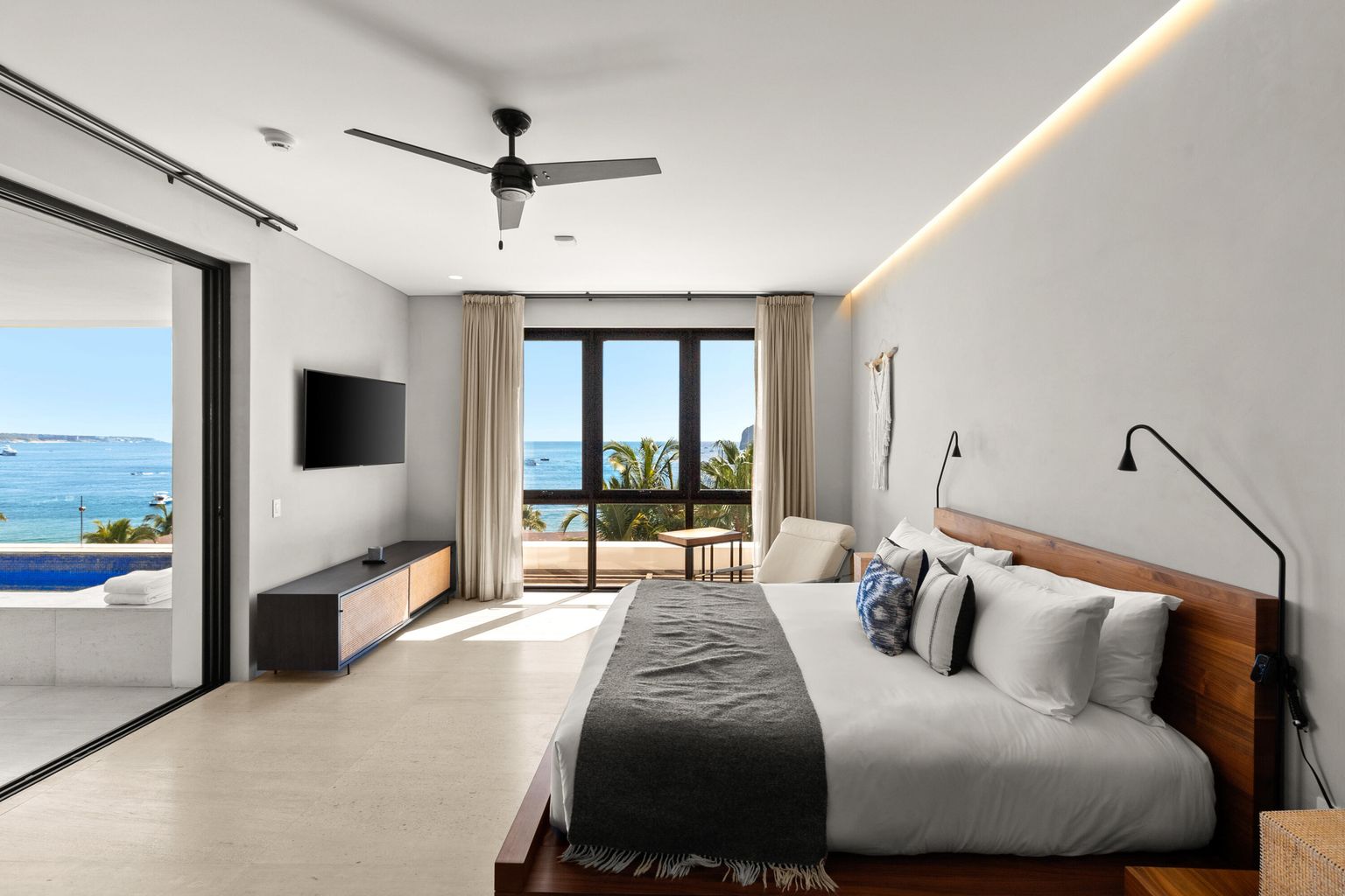 Residence 7-302 Hacienda Beach Club Phase 2