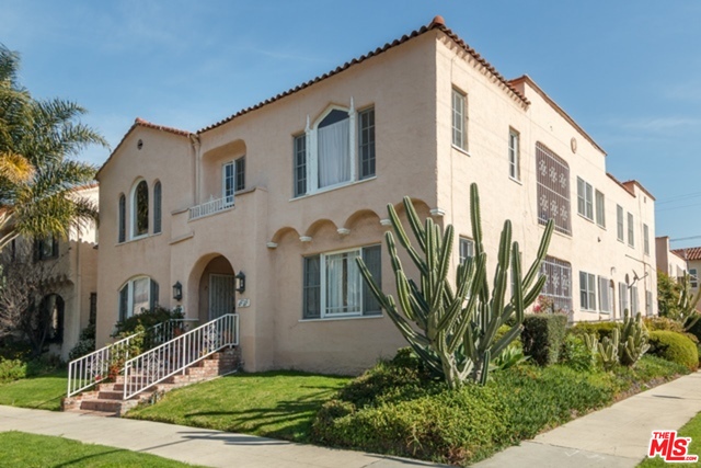 Gorgeous 1929 Spanish 5-plex on the corner of Oakwood and Gardner. Just blocks from the Grove. Family owned for many years, this is a Trust/Probate sale not subject to court approval. All 5 units rented well below market rents. The building fronting Gardner is a huge, 5,806 sq ft 4-plex, consisting of 4 virtually identical 1,400 sq ft 2 bedroom units, each with large formal dining rooms, laundry rooms, hardwood floors, central A/C and lots of circa 1929 architecture throughout. One unit has a second bathroom. The 5th unit fronts Oakwood Avenue above the 4 car garage, in a completely private and separate building. This unit is approximately 1,800 + sq ft, consisting of 3 bedrooms, 2 baths, office/family room, laundry, formal dining, A/C and again, lots of 1929 character and charm. Separately metered for gas and electricity, with each unit having its own water heater. Note total sqft of 7,616/assessor. AGENTS PLEASE SEE PRIVATE REMARKS