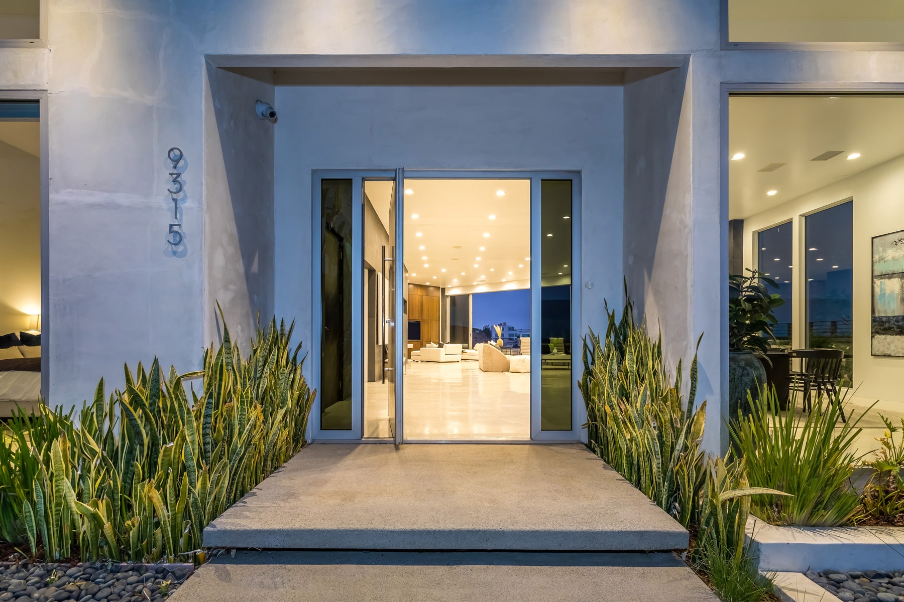 9315  Nightingale Dr.