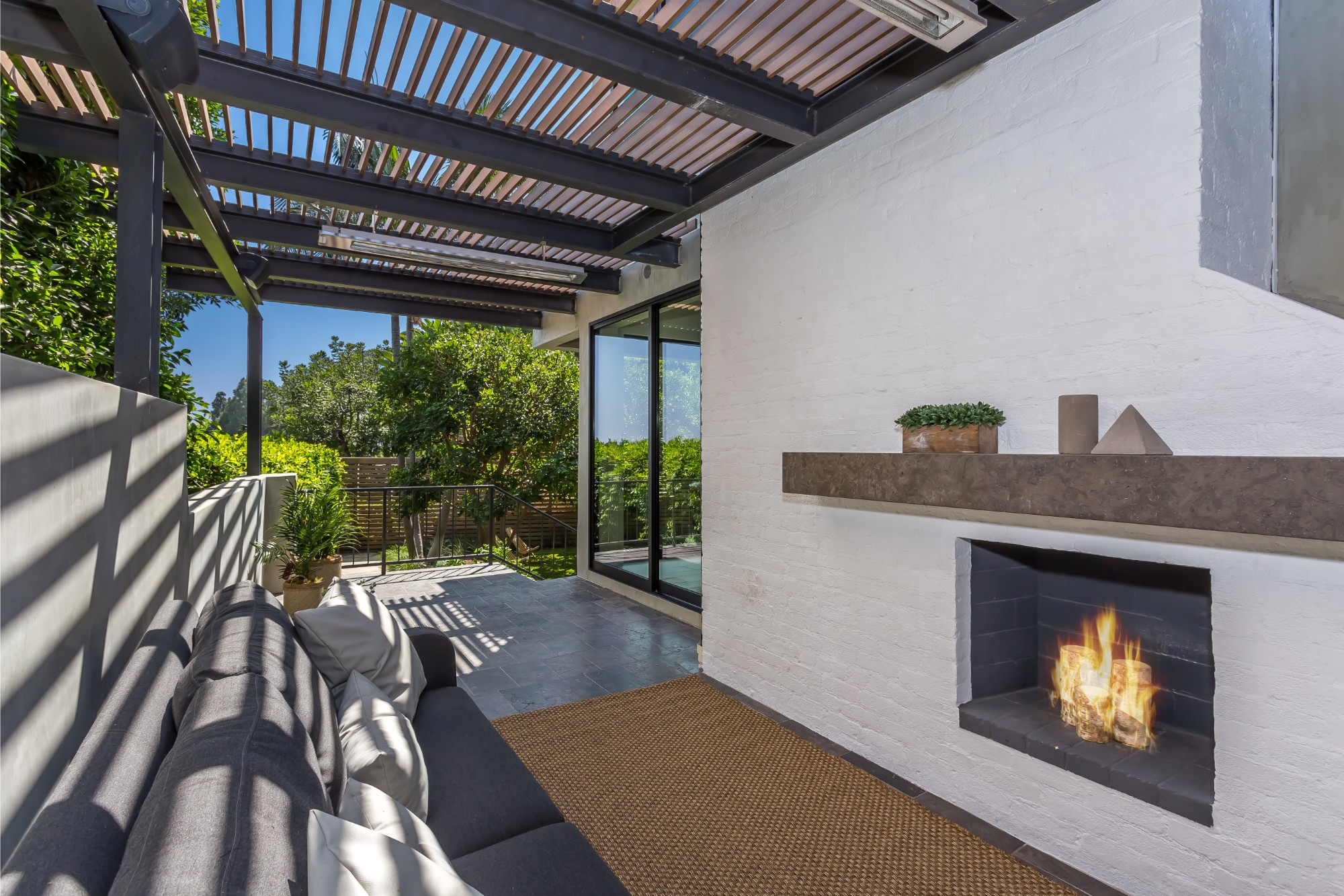 1490 Sunset Plaza Dr.
