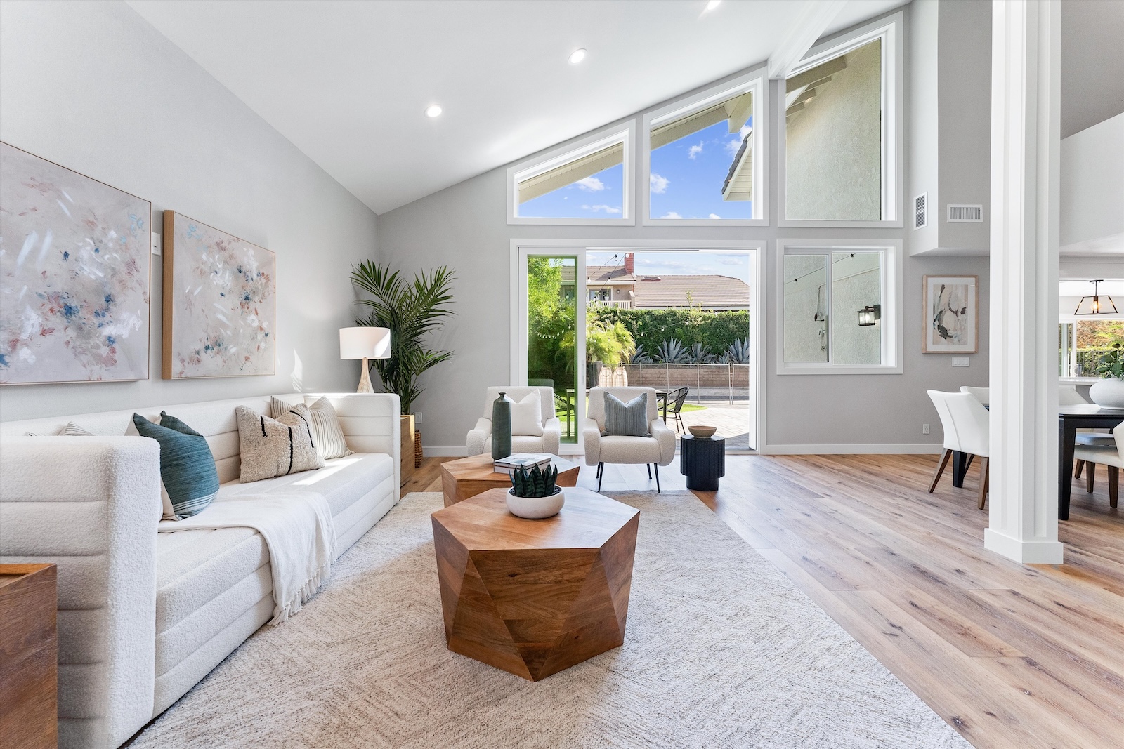 21776  Newvale Dr.