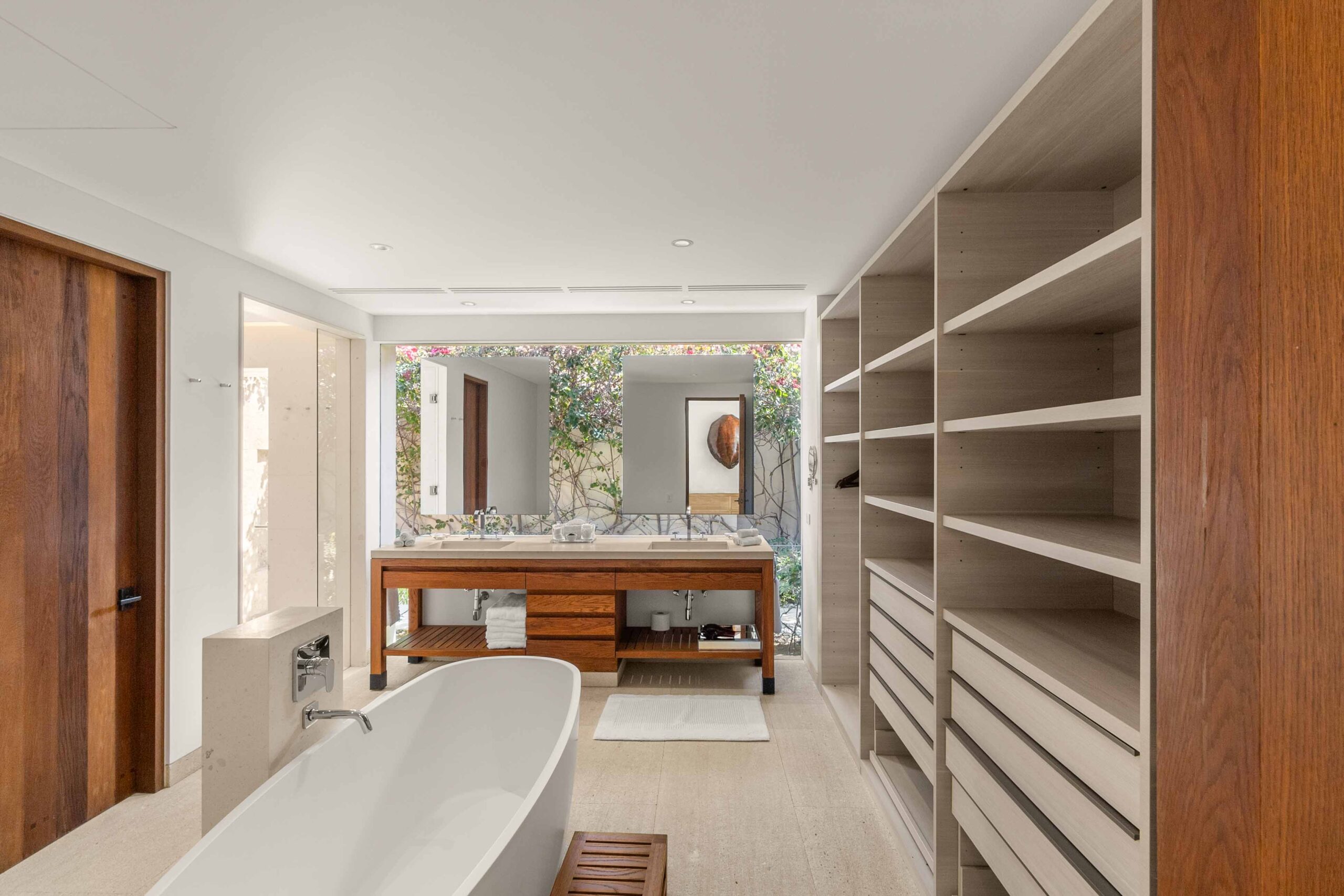 10  The Enclave, Zadun Residences