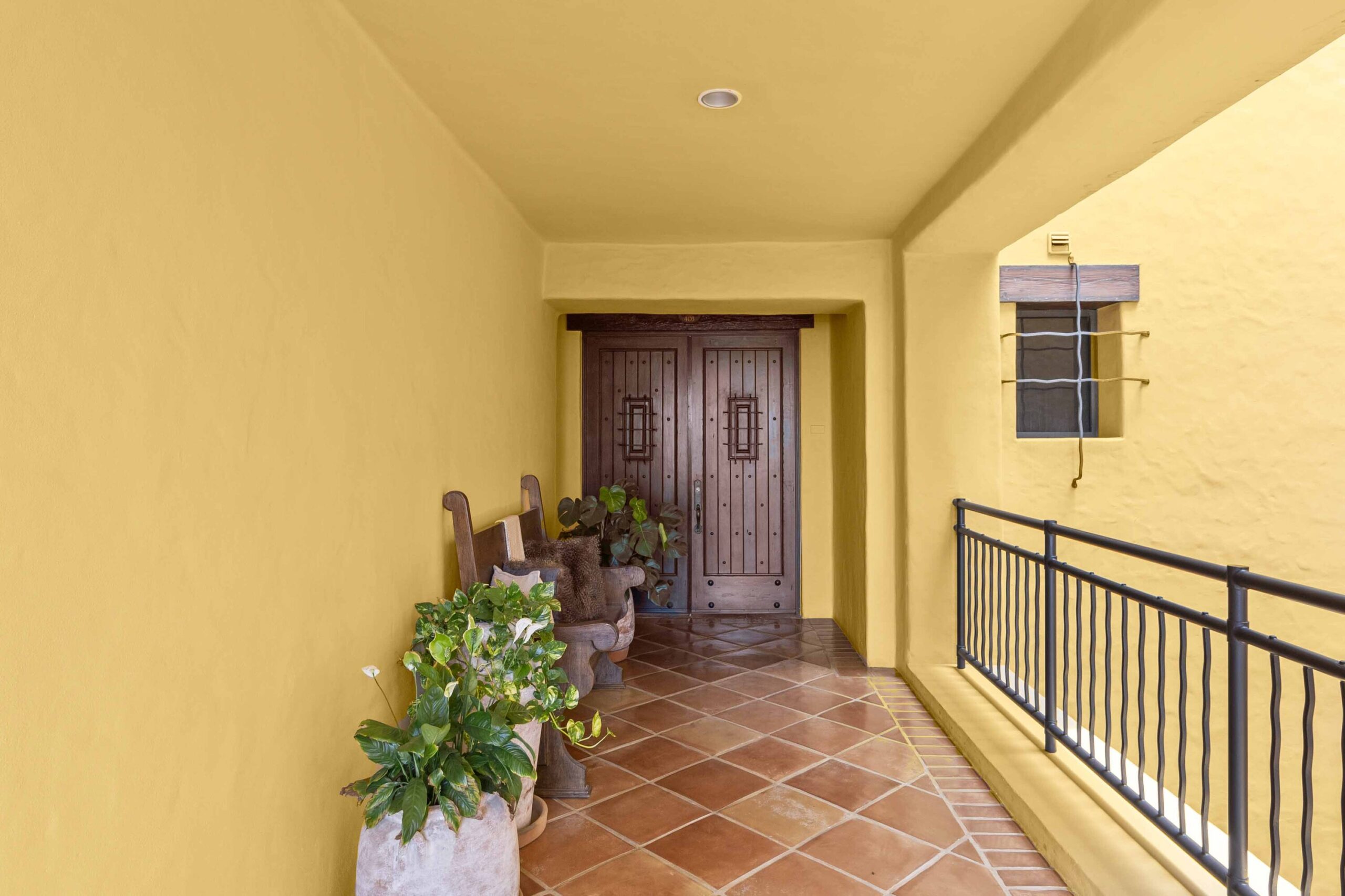 Residence 1-403, Hacienda Beach Club