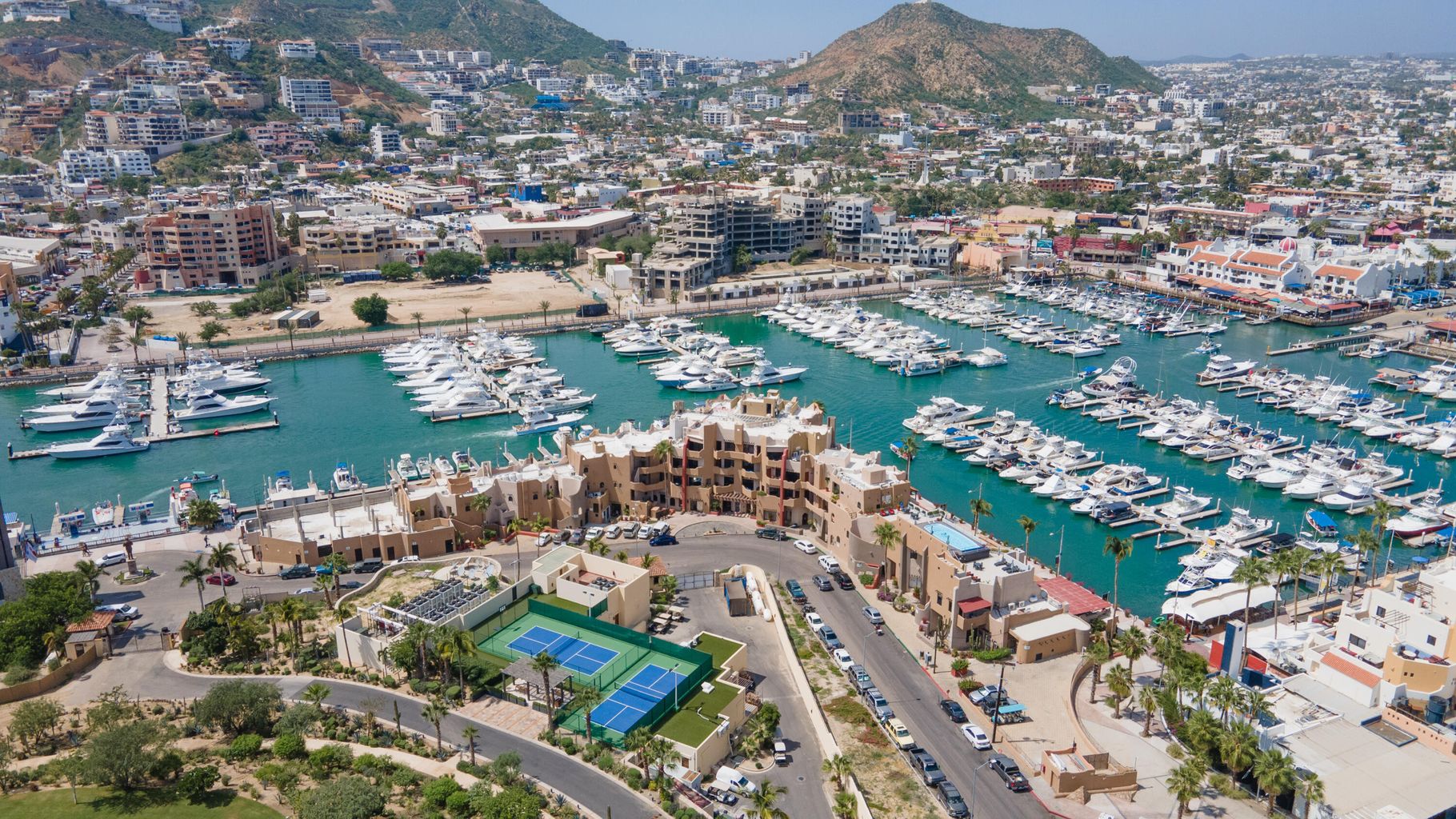Residence 7-302 Hacienda Beach Club Phase 2