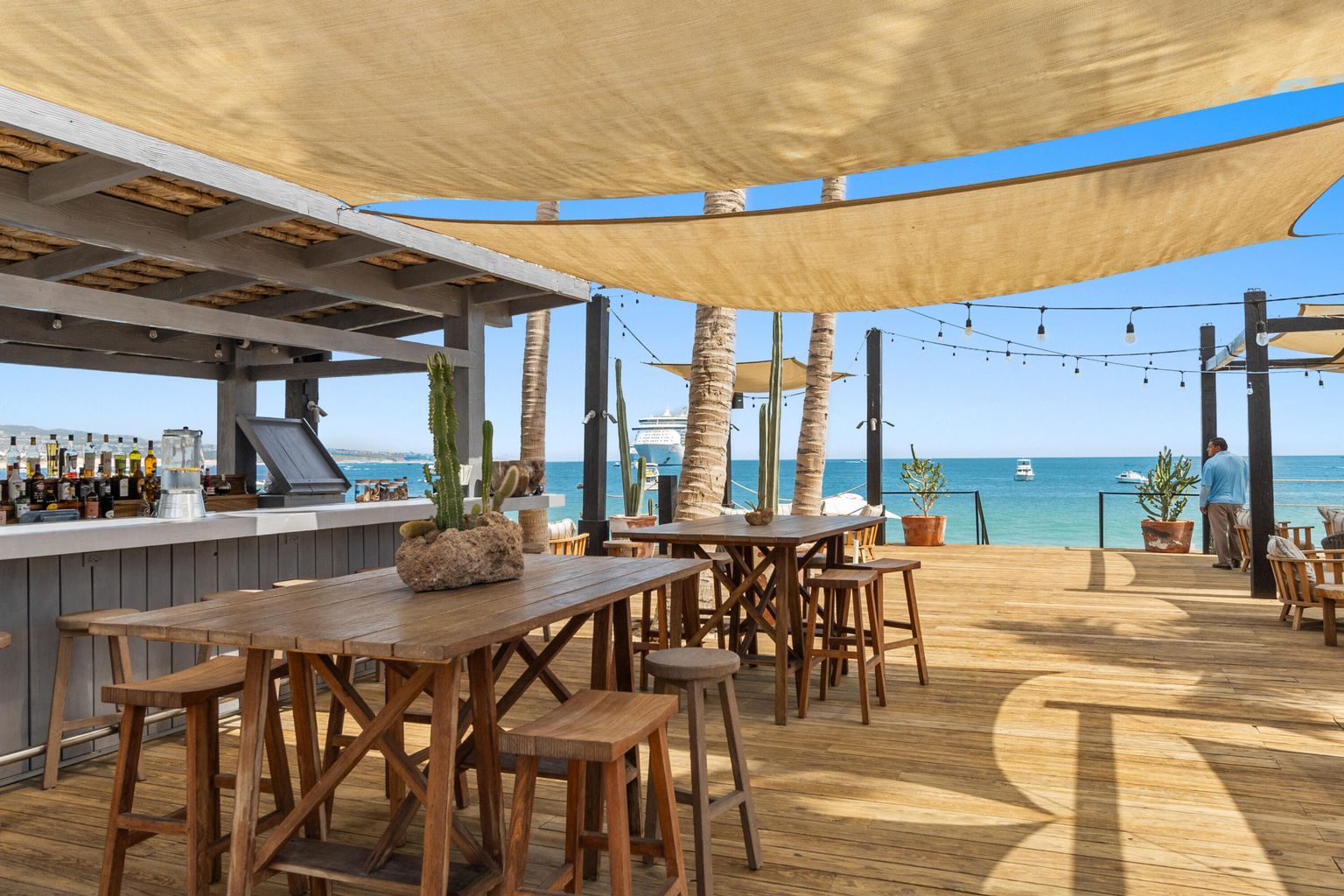 Residence 7-302 Hacienda Beach Club Phase 2