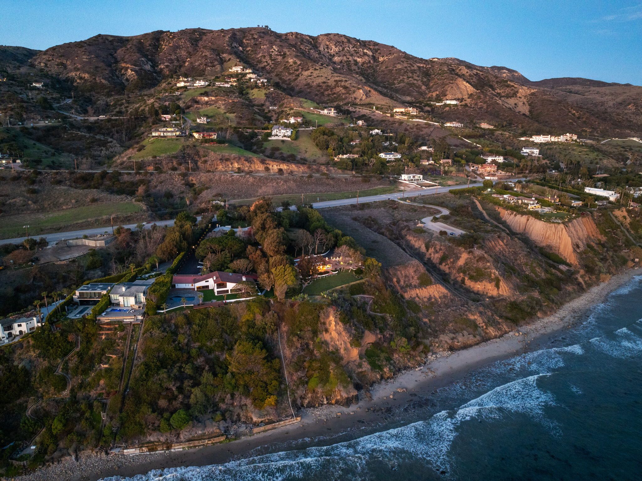 Residential for sale in Malibu, California, 31724C1760329106997