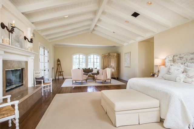 1206 Amalfi Dr.