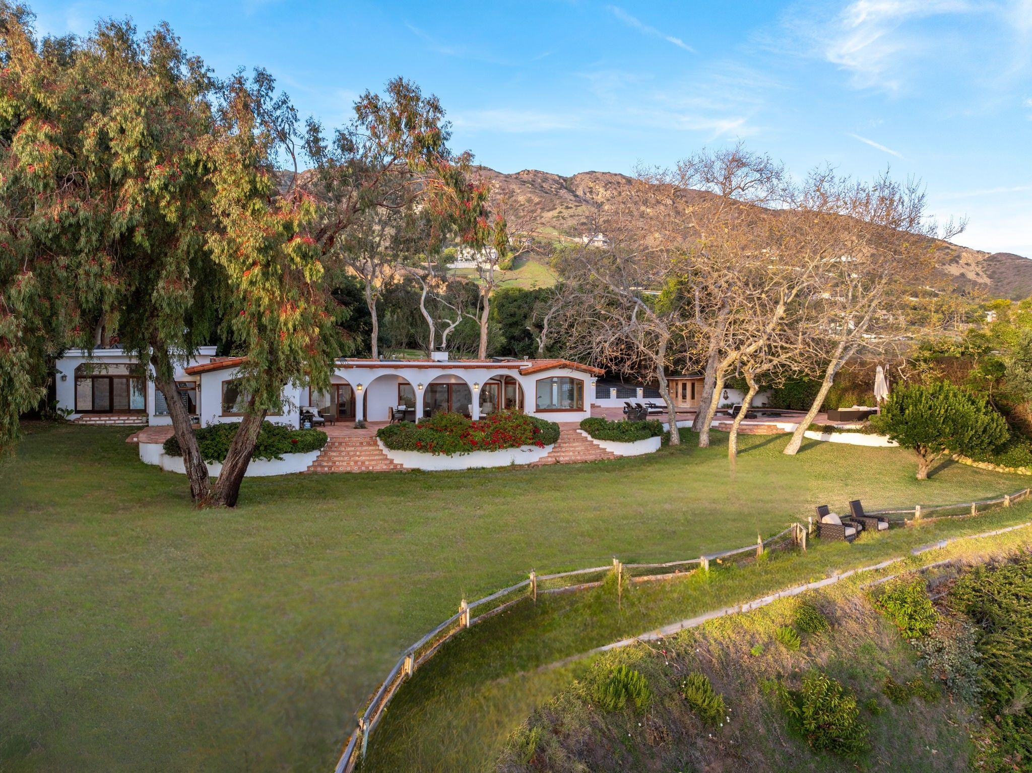 Residential for sale in Malibu, California, 31724C1760329106997