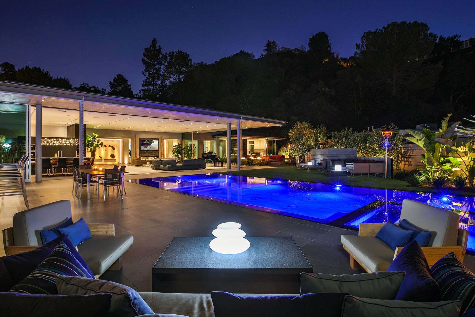1975  Loma Vista Dr