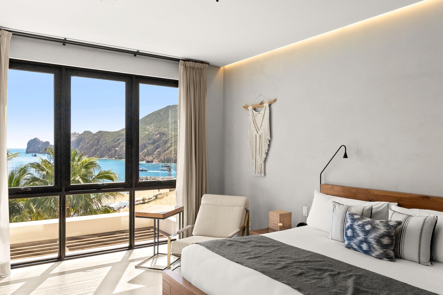 Residence 7-302 Hacienda Beach Club Phase 2