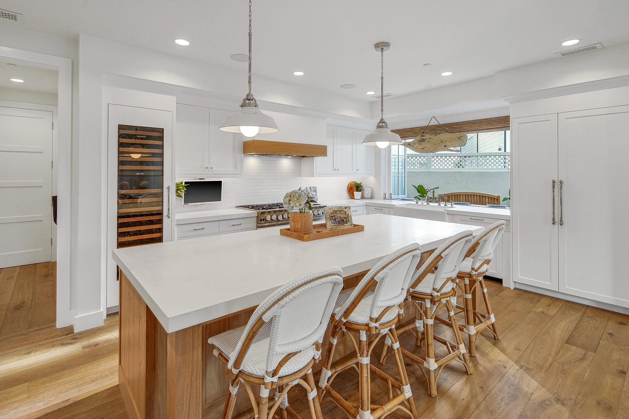 2132  Seville Ave.