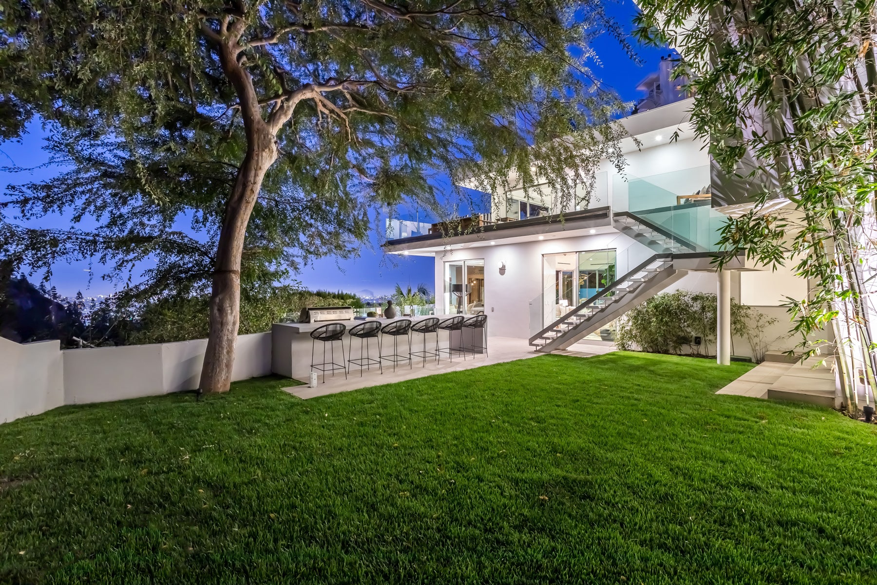 8469  Hillside Ave.
