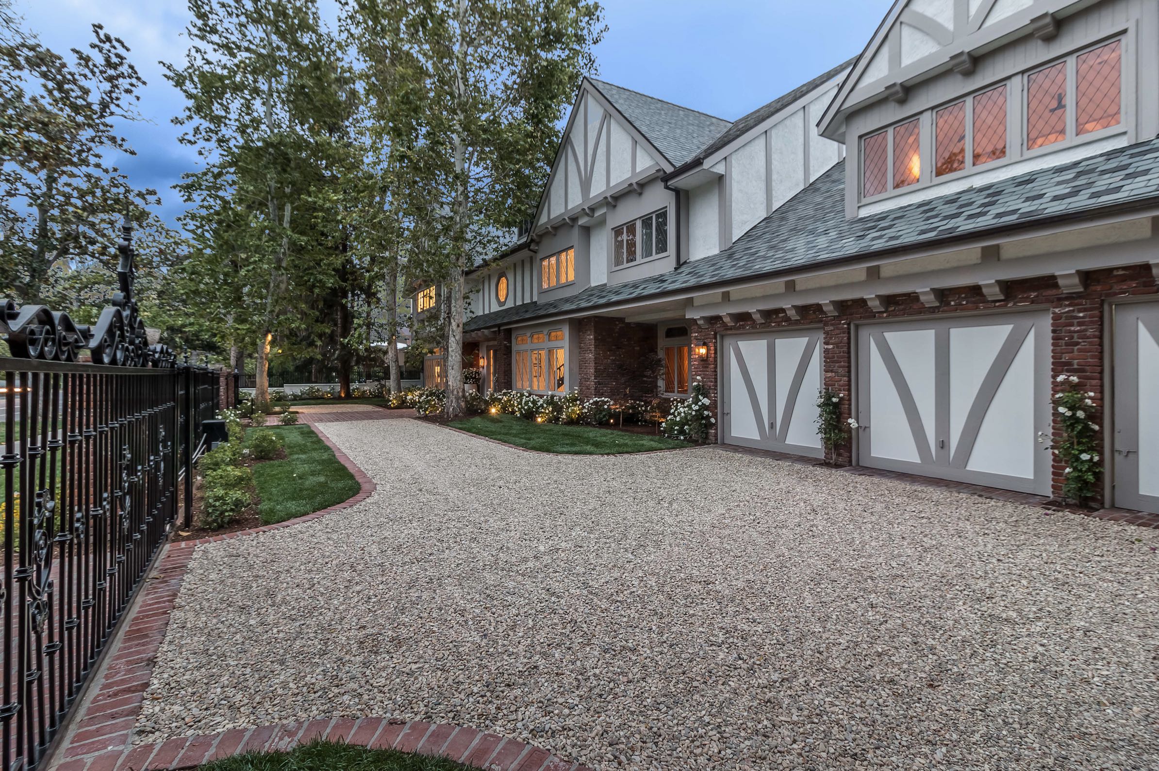 807  N. Crescent Dr