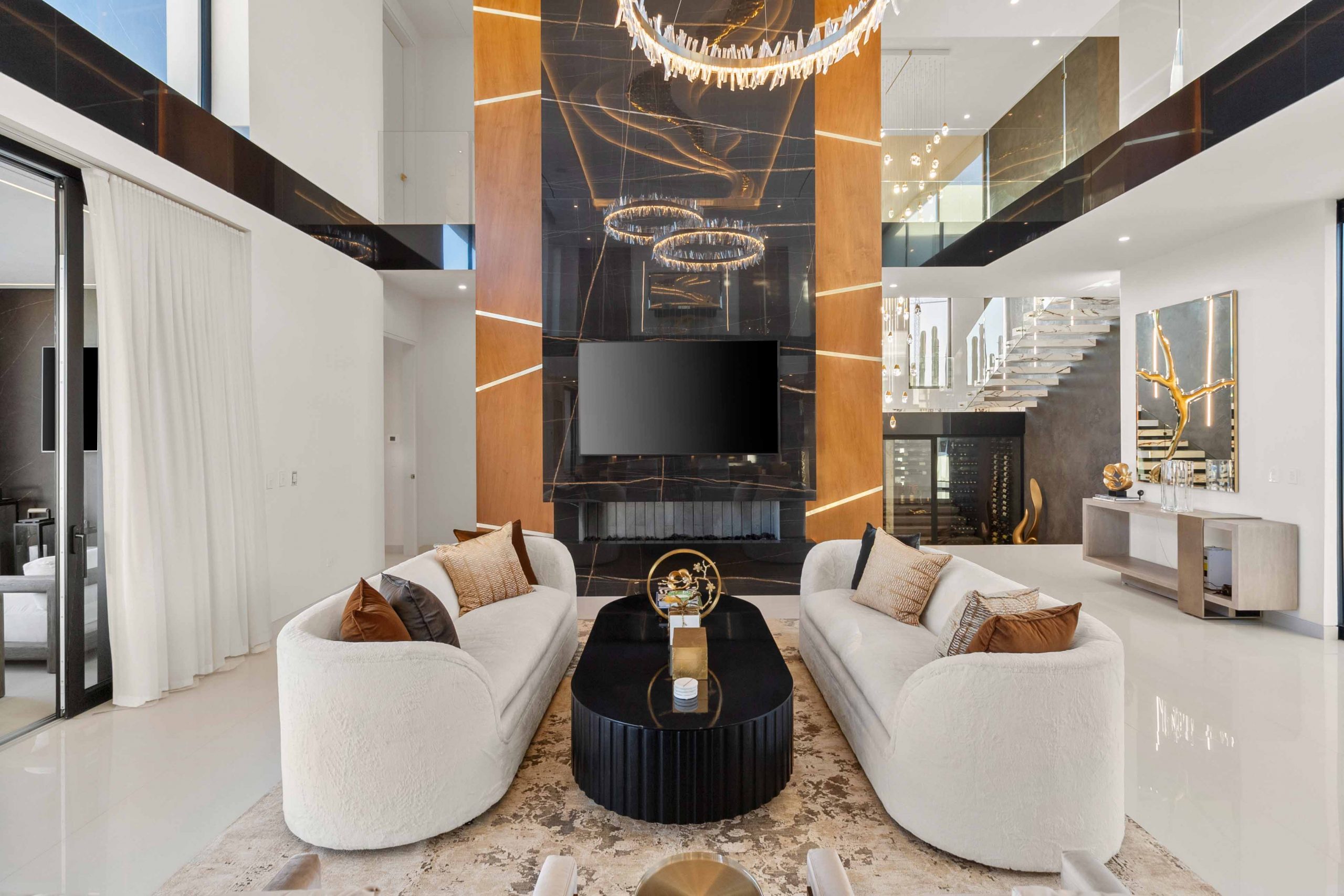 29 Diamante Blvd
