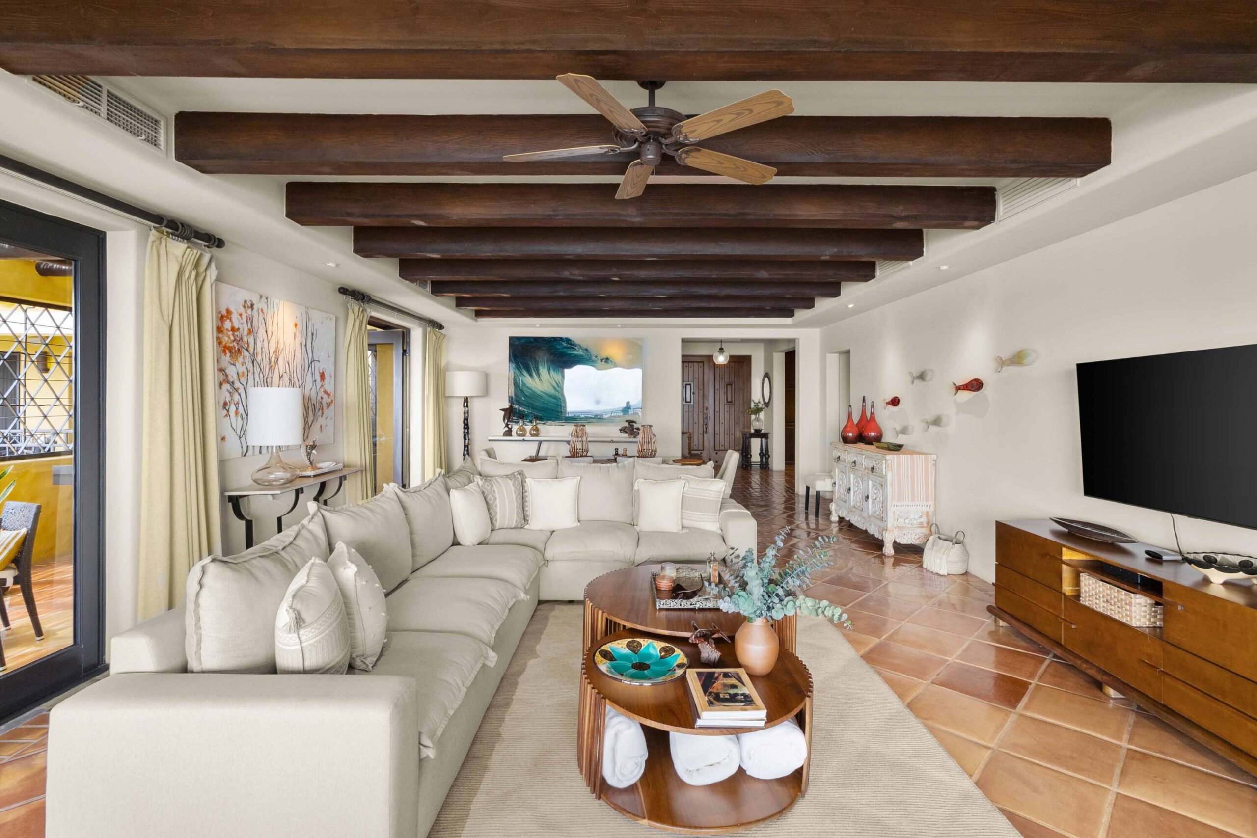 Residence 1-403, Hacienda Beach Club