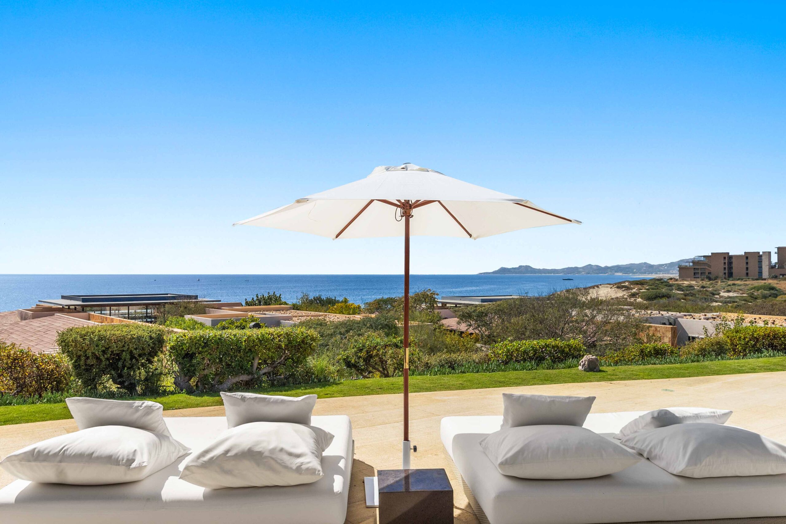 10  The Enclave, Zadun Residences
