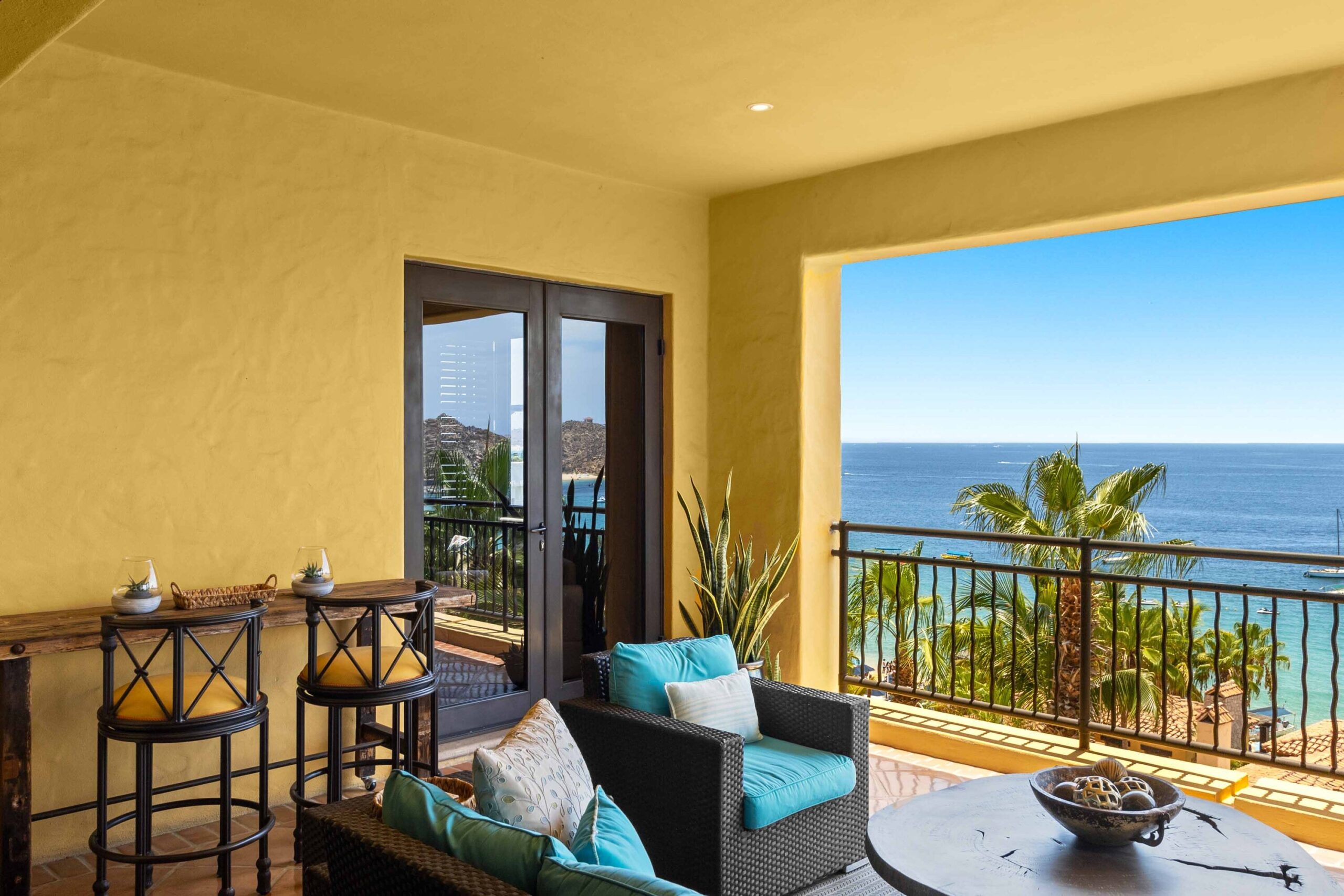 Residence 1-403, Hacienda Beach Club