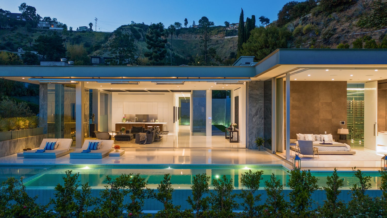 1814  N. Doheny Dr.