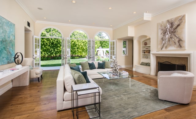 1206 Amalfi Dr.