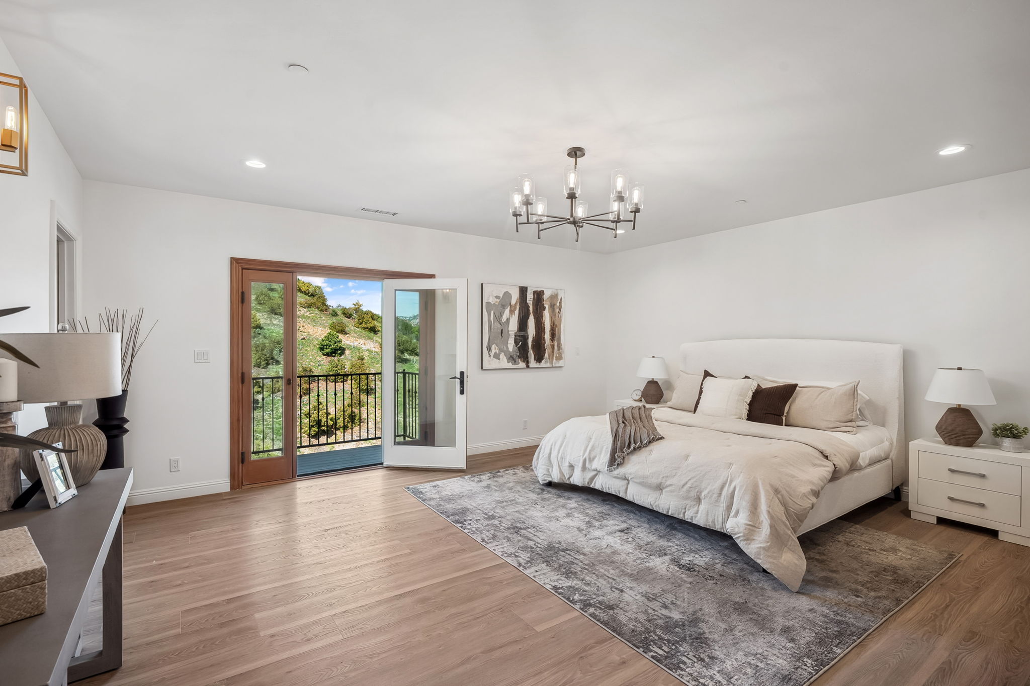4385  Rainbow Vista Dr.