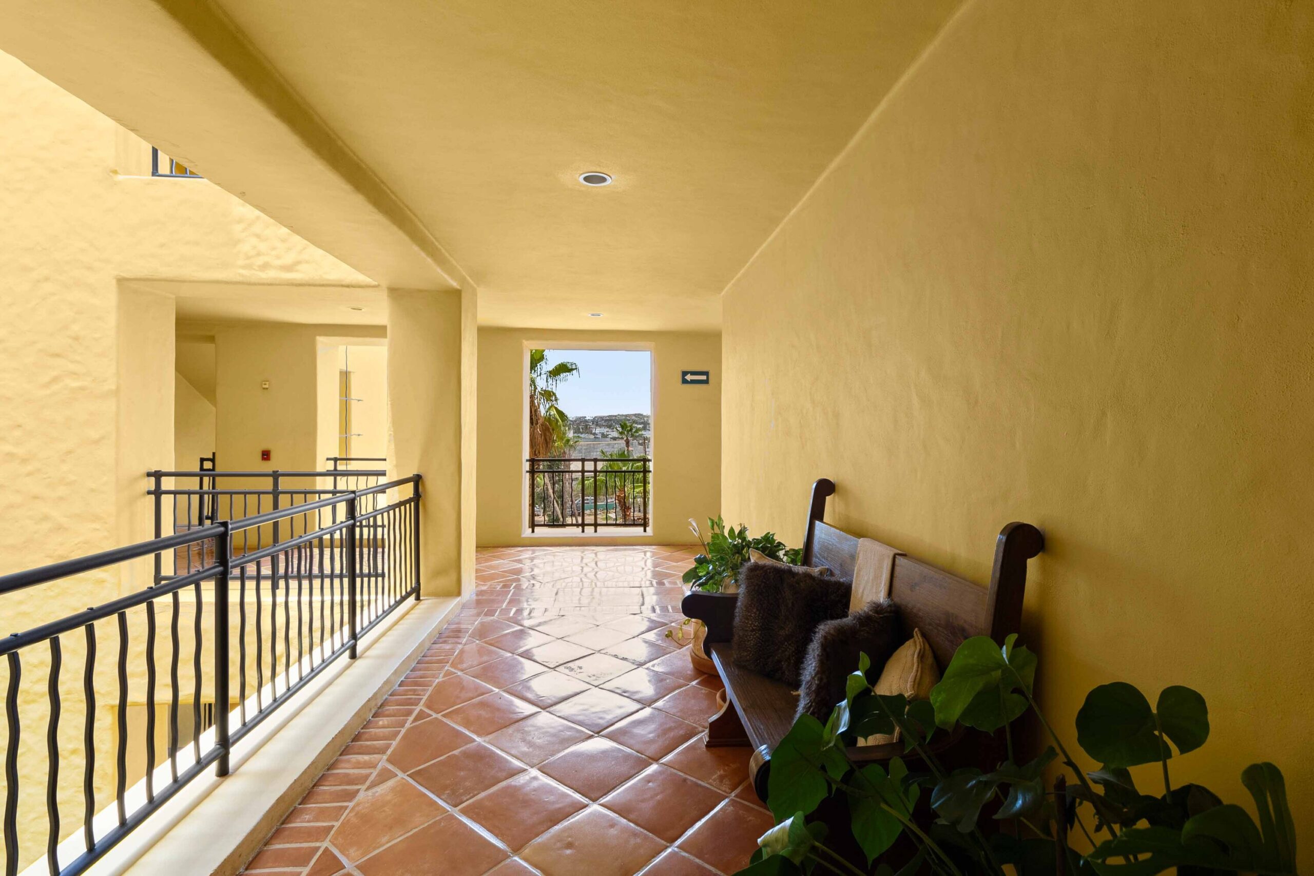 Residence 1-403, Hacienda Beach Club