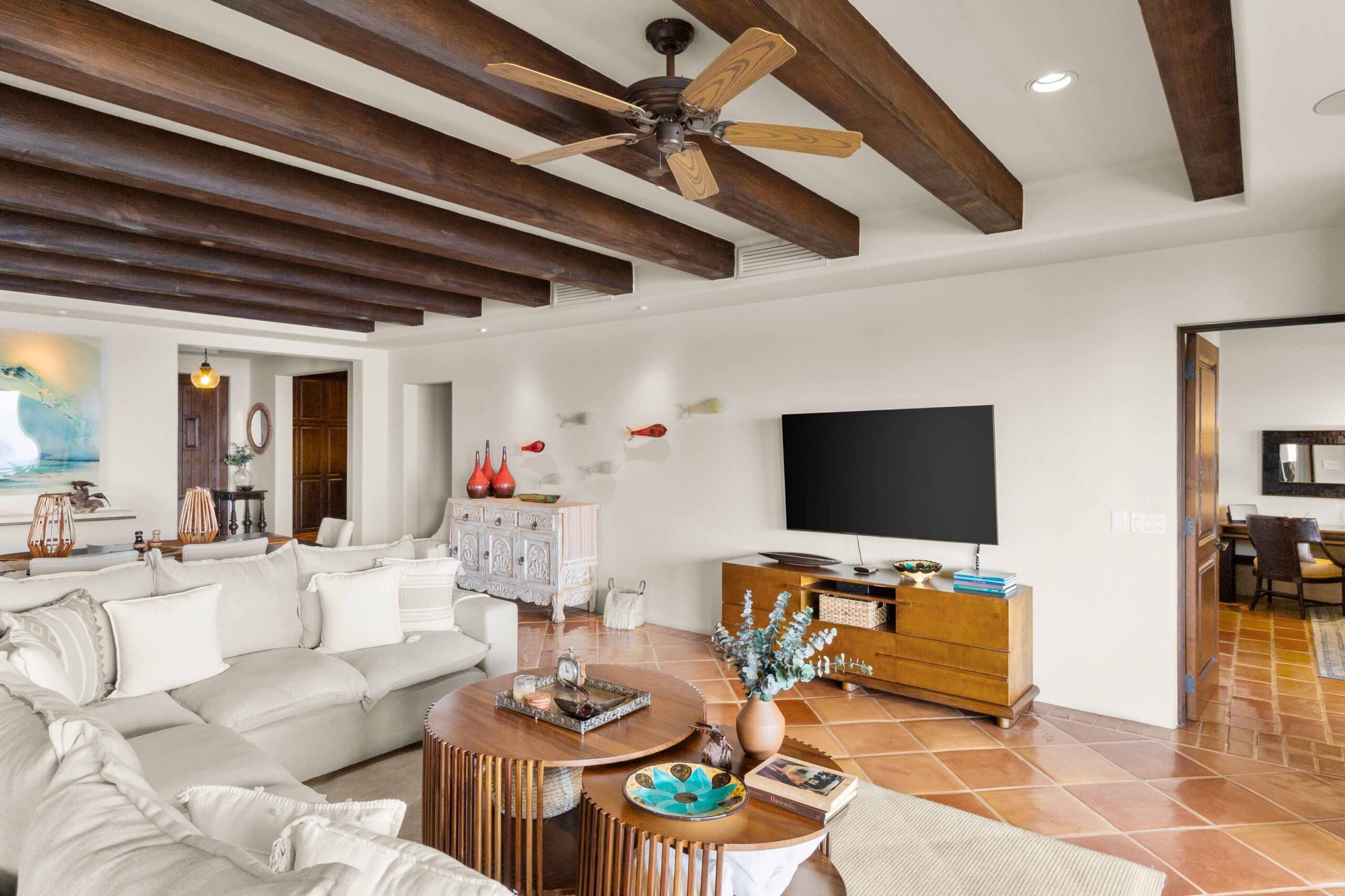 Residence 1-403, Hacienda Beach Club
