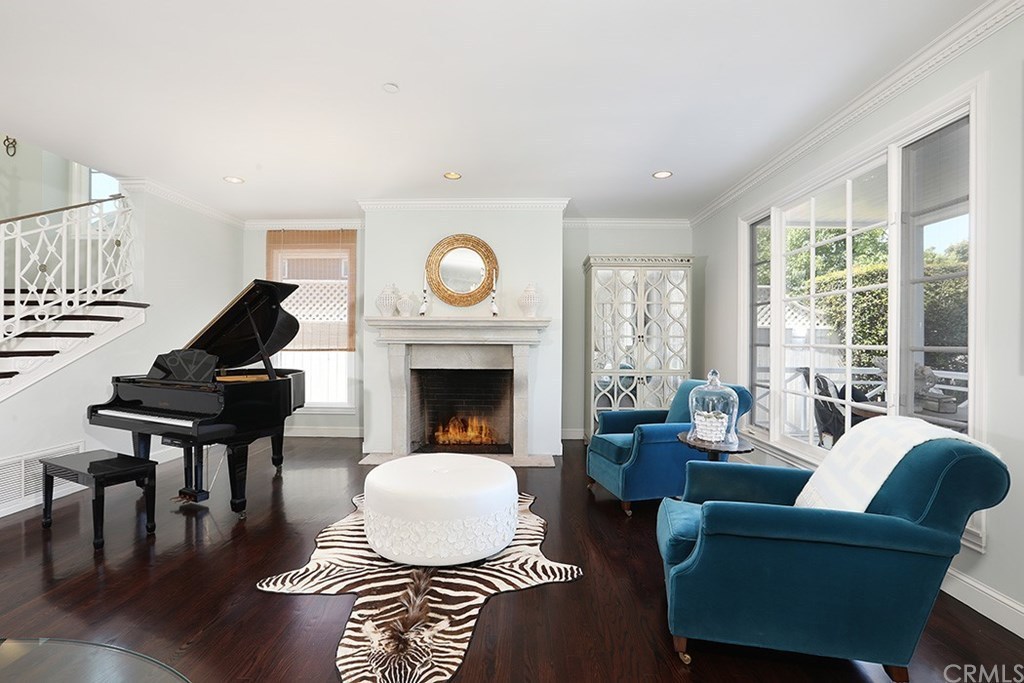 522 Aliso Ave