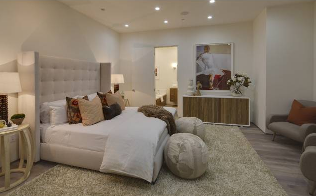 1687  Marmont Ave.
