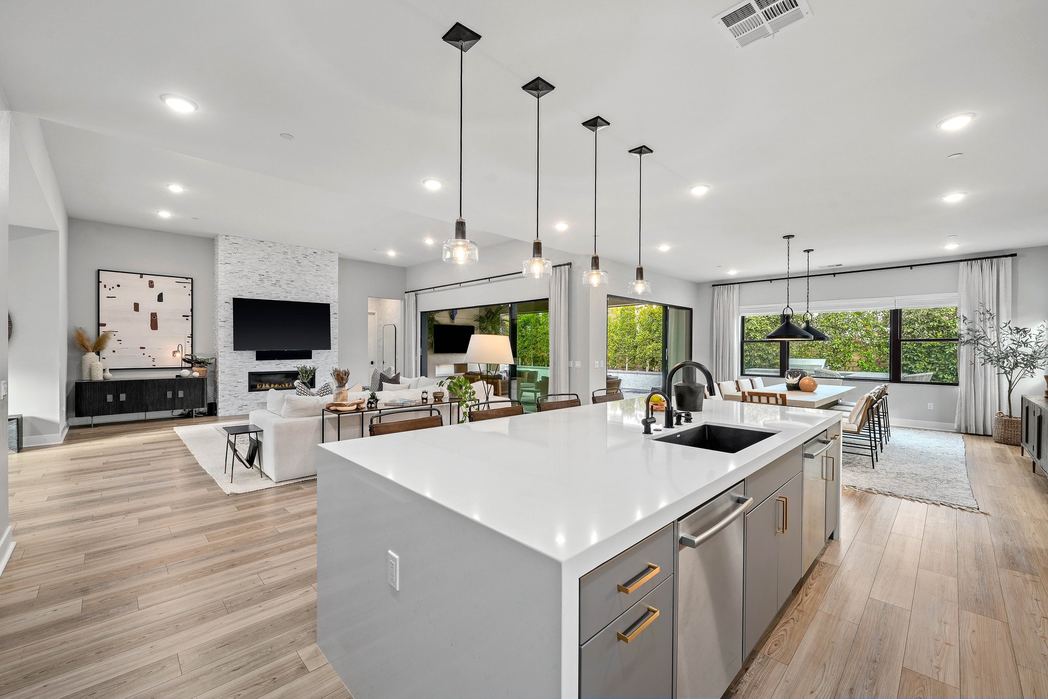 5305 Aurora Summit Trail