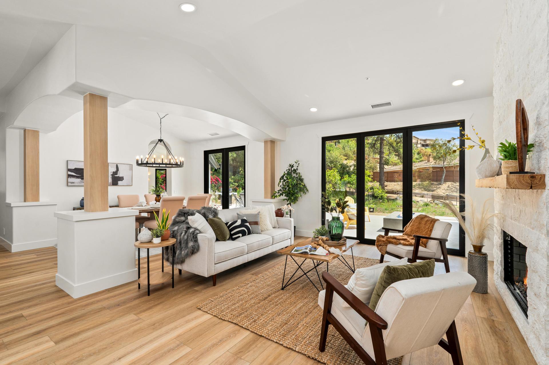 2511 San Clemente Ave.