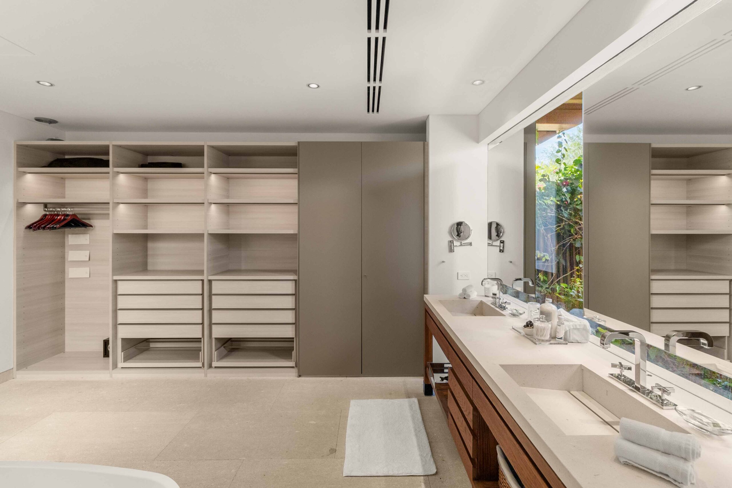 10  The Enclave, Zadun Residences