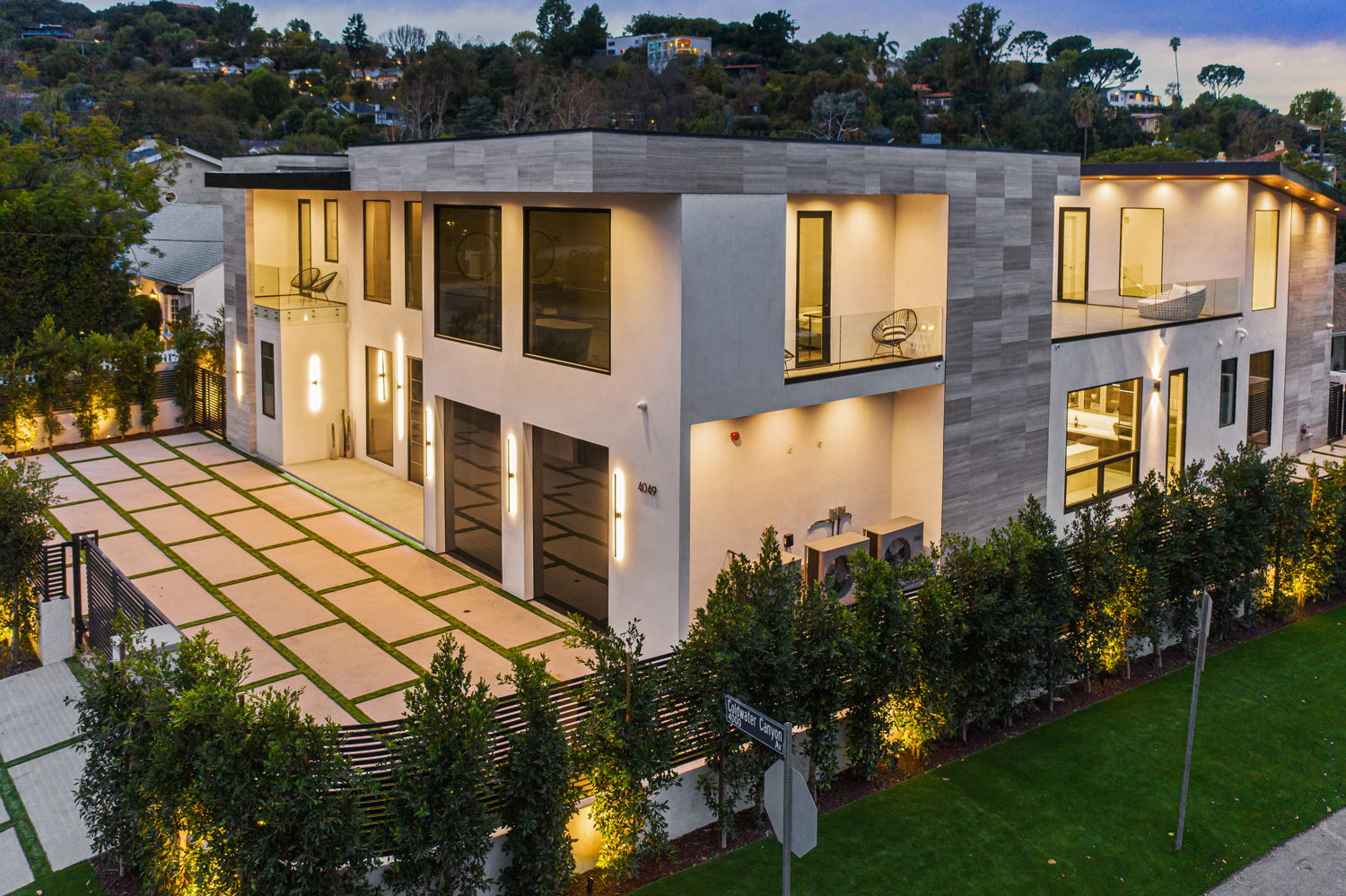 4049  Coldwater Canyon Ave.